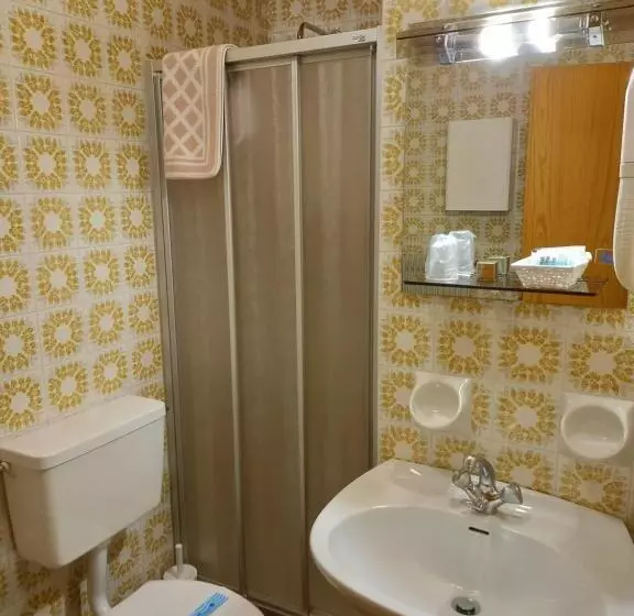ホテル Albergo Scoiattolo