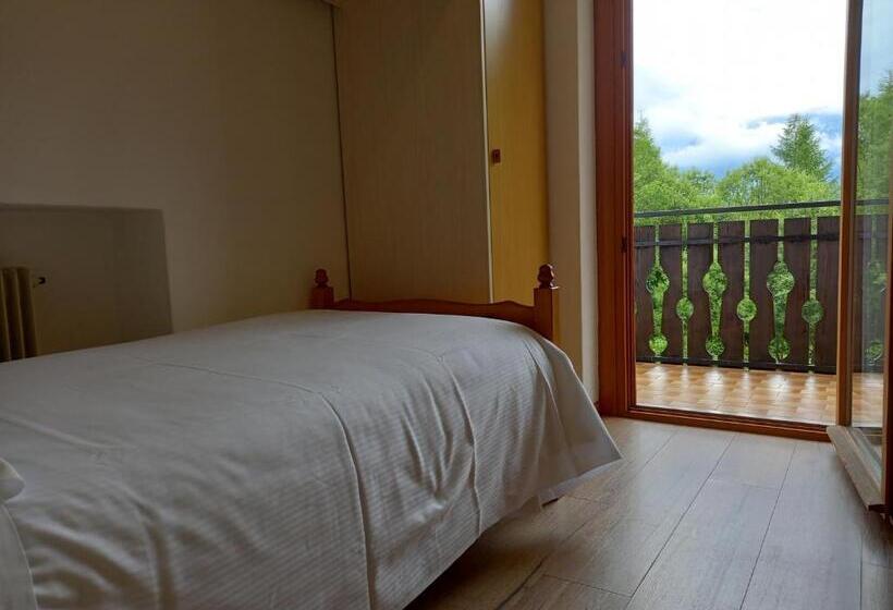 בית מלון כפרי Albergo Scoiattolo