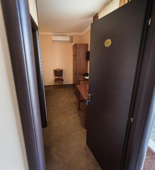 Отель Express Residence