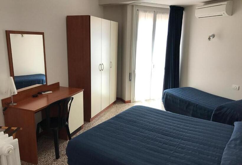 酒店 Turismo Europa