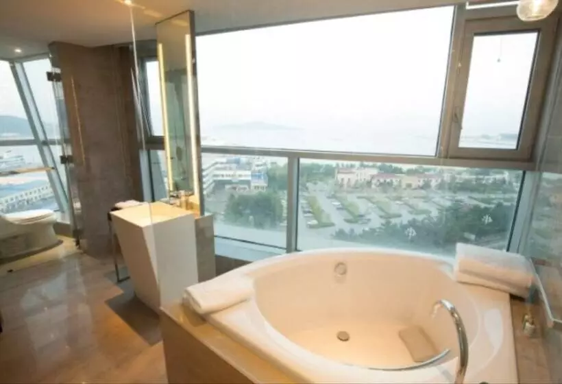 Hotel Weihaiwei