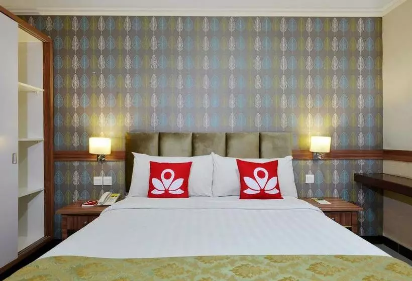 Hotel Zen Rooms Singosaren
