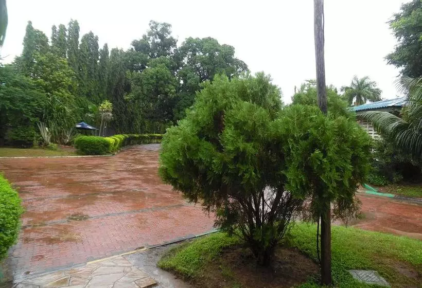 هتل Lamada Apartments