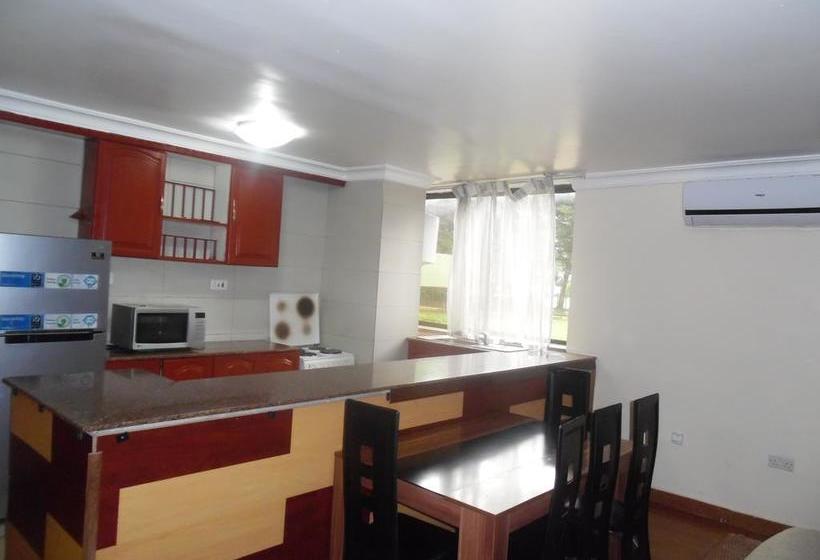 هتل Lamada Apartments