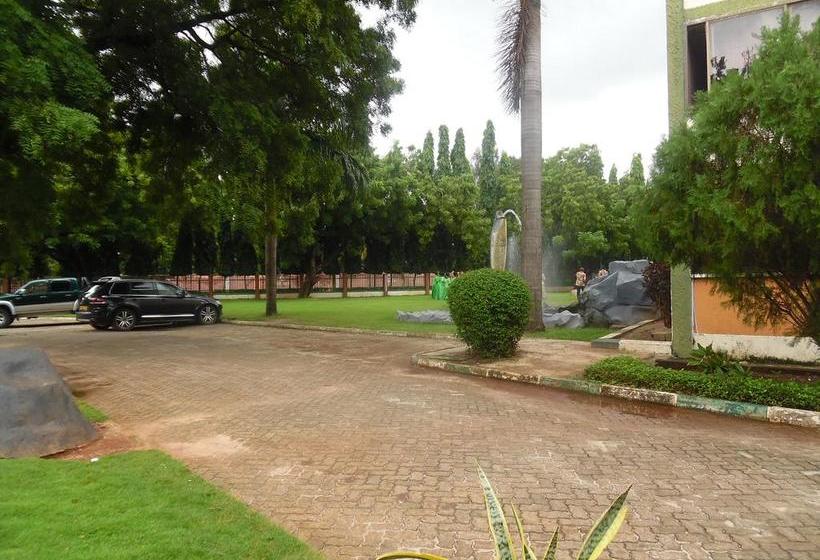 هتل Lamada Apartments