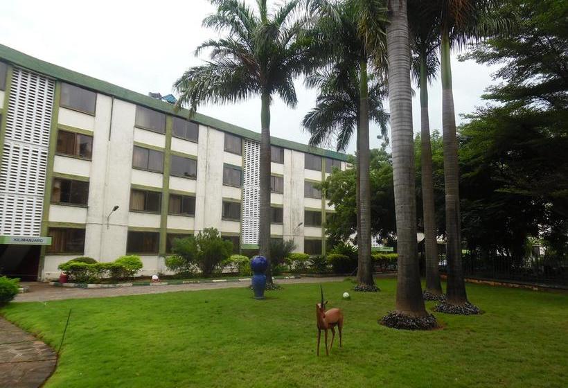 هتل Lamada Apartments