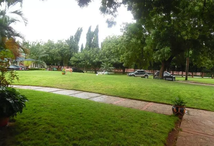 هتل Lamada Apartments