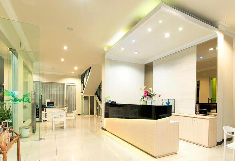 Riverstone Hotel & Cottage