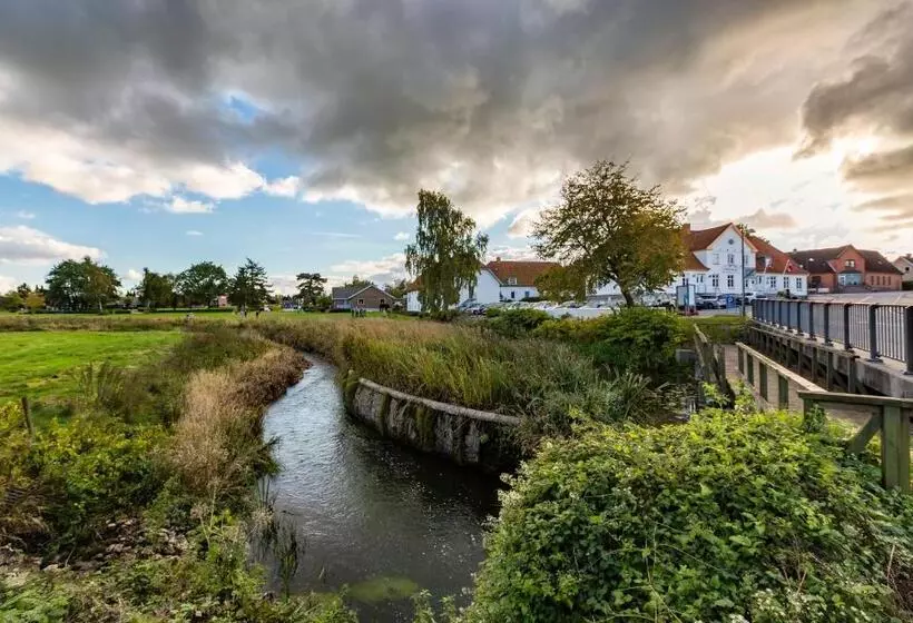 ホテル Brobyværk Kro