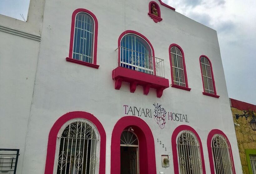 ユースホステル Taiyari Hostal