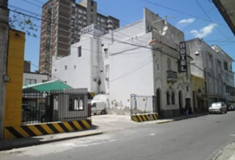 Emperatriz Hotel Familiar