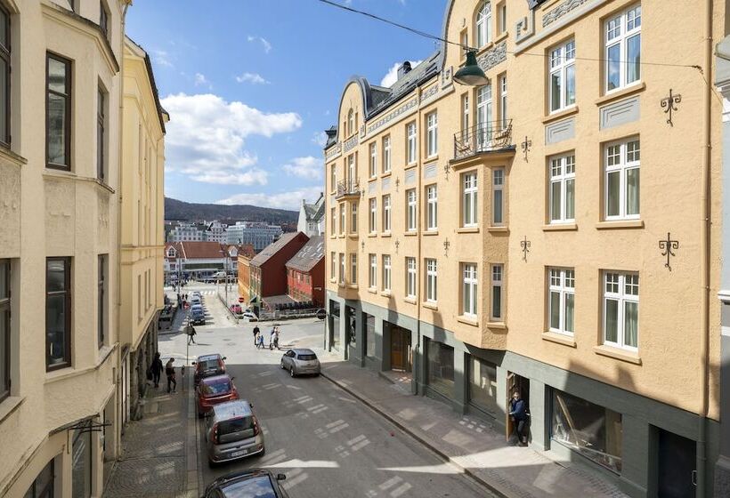 Bergen Harbour Hotel, Worldhotels Crafted