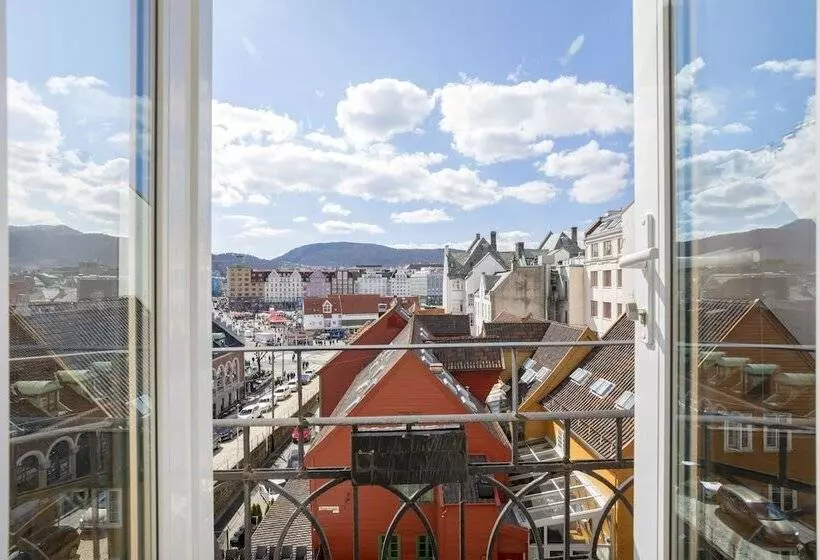 Bergen Harbour Hotel, Worldhotels Crafted