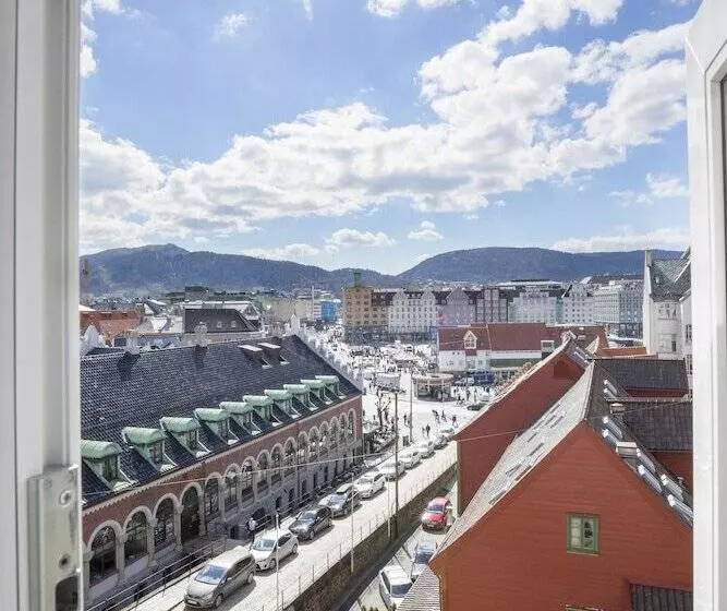 Bergen Harbour Hotel, Worldhotels Crafted