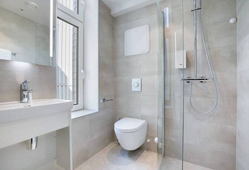 Bergen Harbour Hotel, Worldhotels Crafted