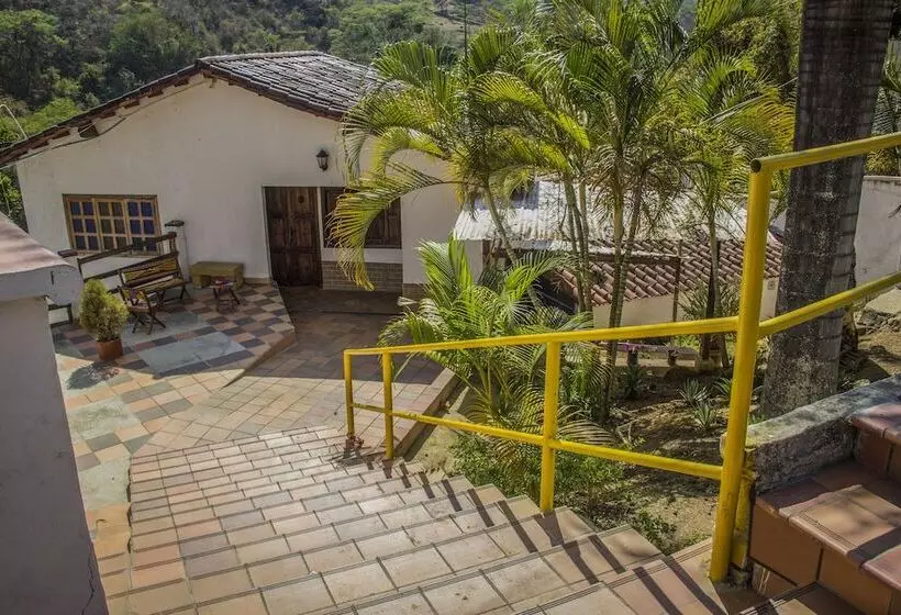 ホテル Campestre Villa Lucila