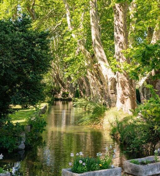 ホテル Château De Servanes