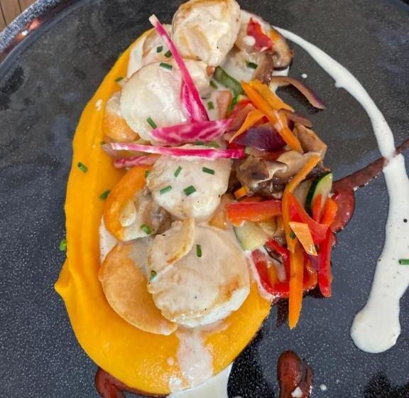 ホテル Château De Servanes