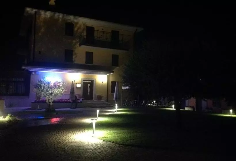 هتل Colombera Rossa