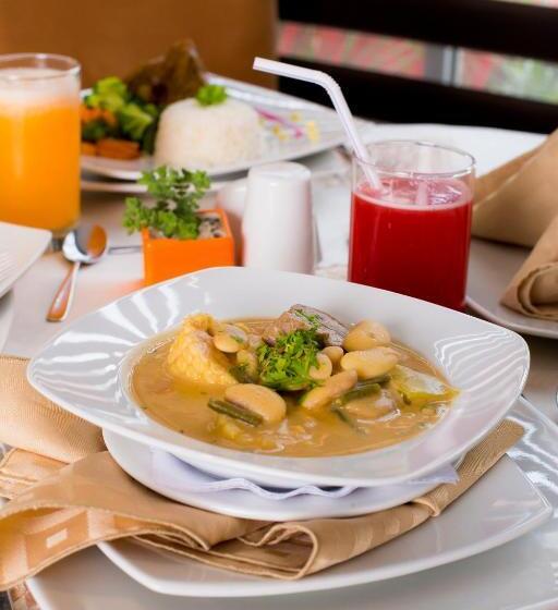 ホテル Los Almendros