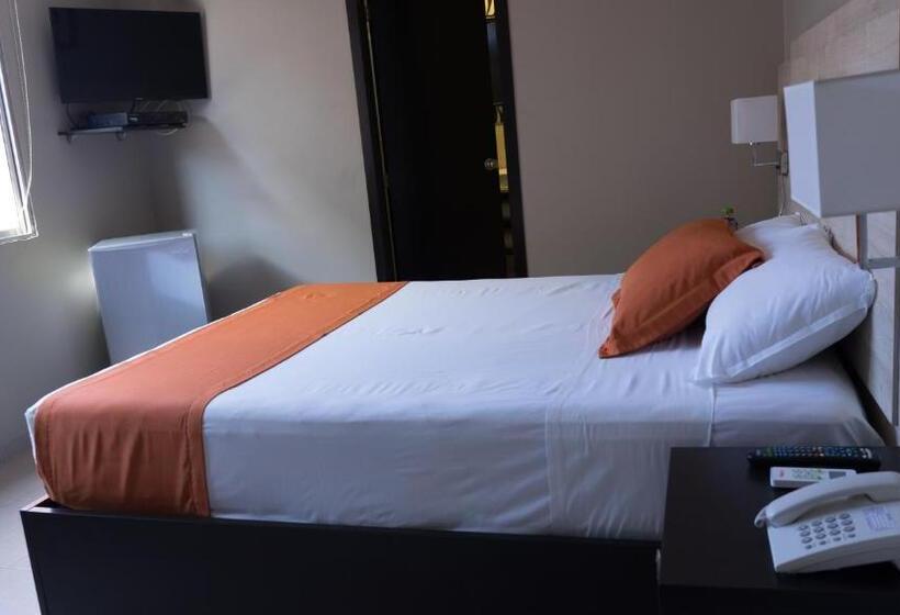 ホテル Los Almendros