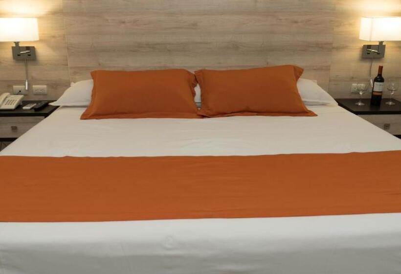 ホテル Los Almendros