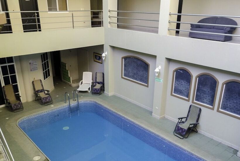 ホテル Los Almendros