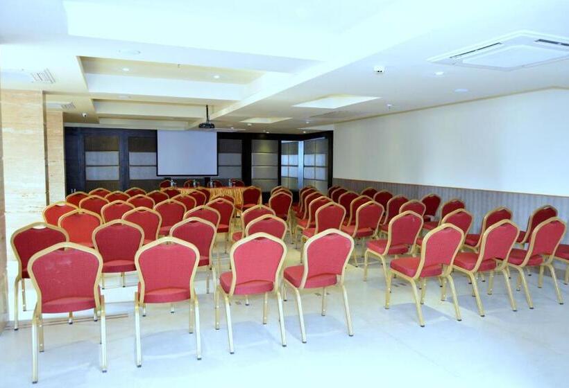 Hotelli Orion Premiere