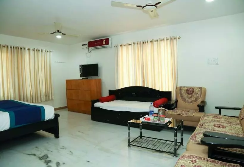 ホテル Oyo Apartments Near Balaji Colony