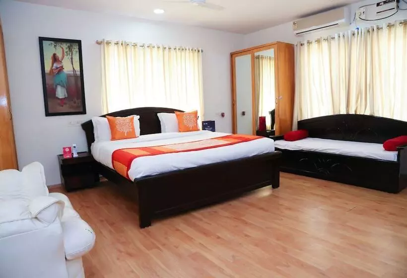ホテル Oyo Apartments Near Balaji Colony