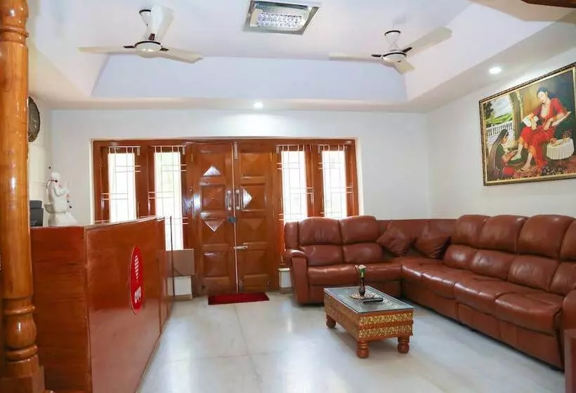 ホテル Oyo Apartments Near Balaji Colony