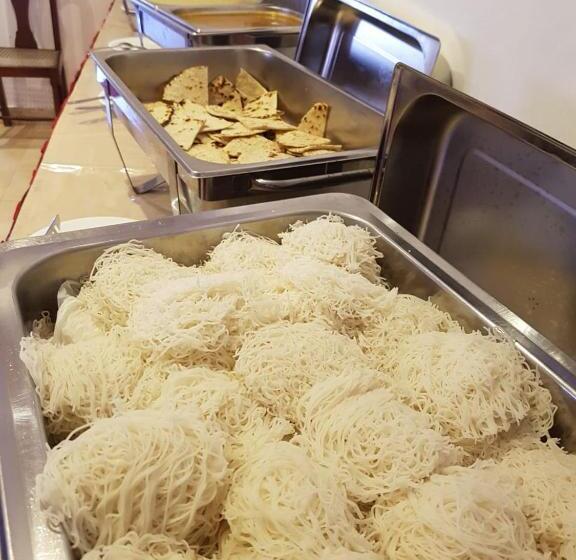 هتل Serendib Hill