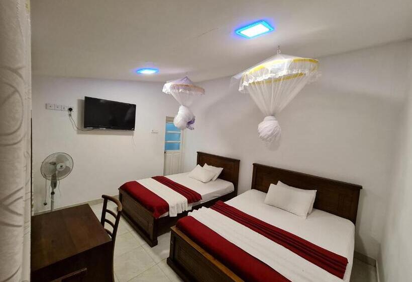 هتل Serendib Hill