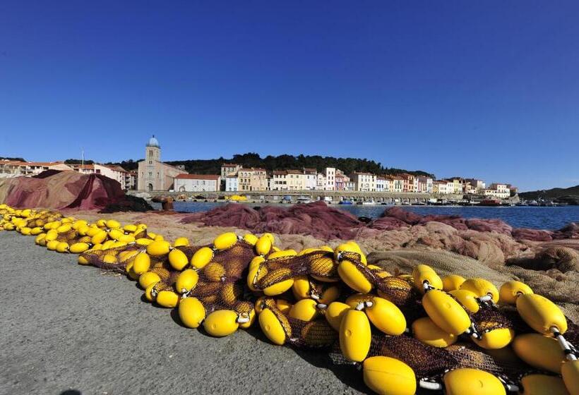 Отель Sur Le Quai