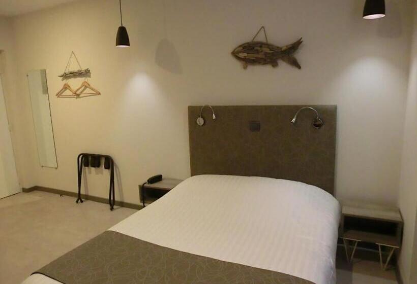 Отель Sur Le Quai