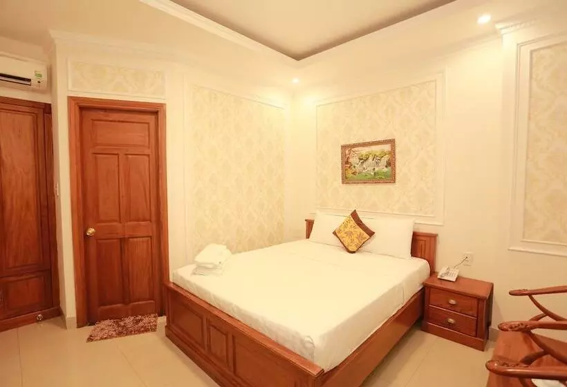 Thanh Tai Hotel 1