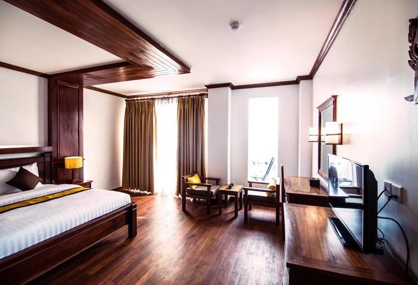 בית מלון כפרי The Palm Bay Resort