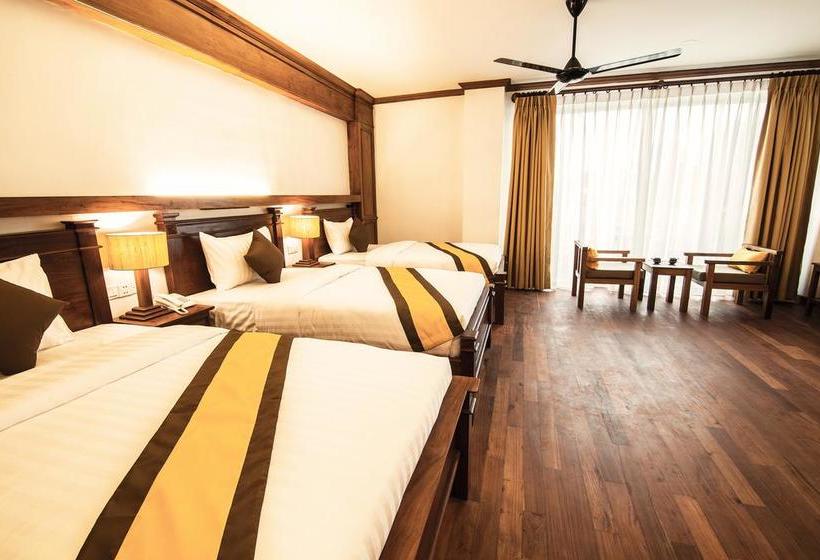 בית מלון כפרי The Palm Bay Resort