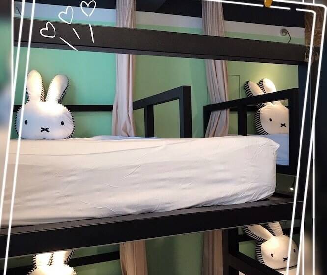 Tourist Bunny Hostel