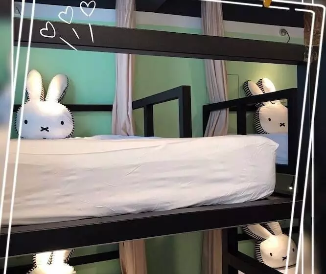 Tourist Bunny Hostel