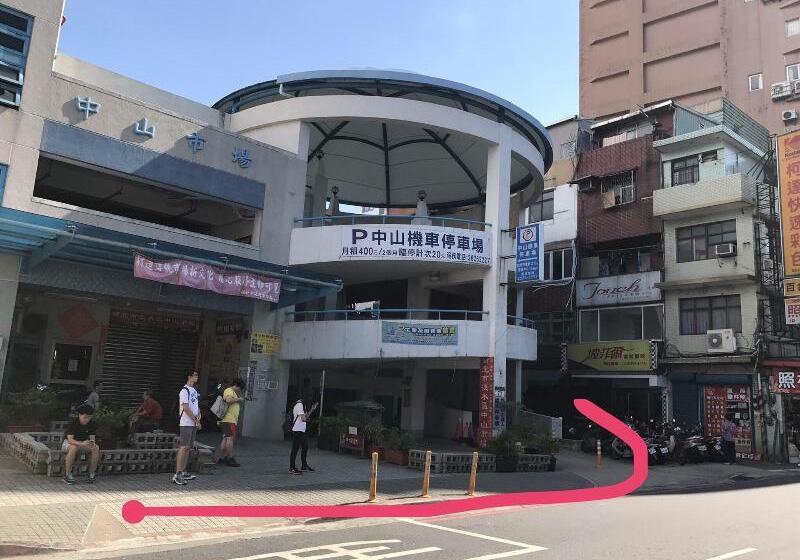 Tourist Bunny Hostel