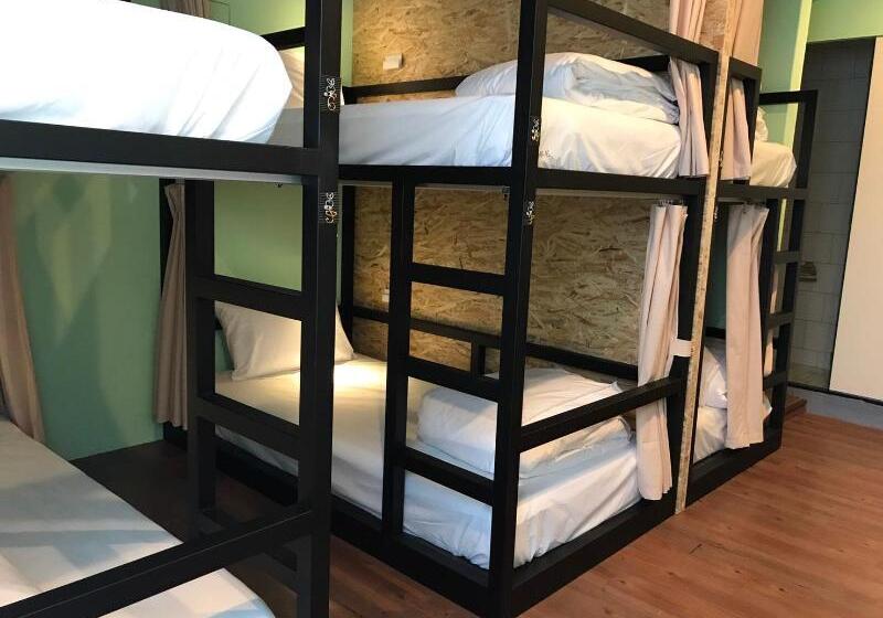 Tourist Bunny Hostel