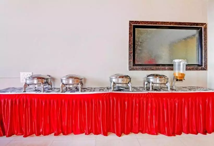 Treebo Vhyomaan Resort