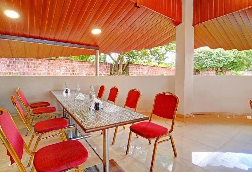 Treebo Vhyomaan Resort