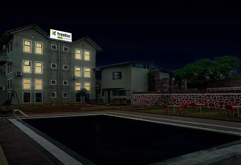 Treebo Vhyomaan Resort