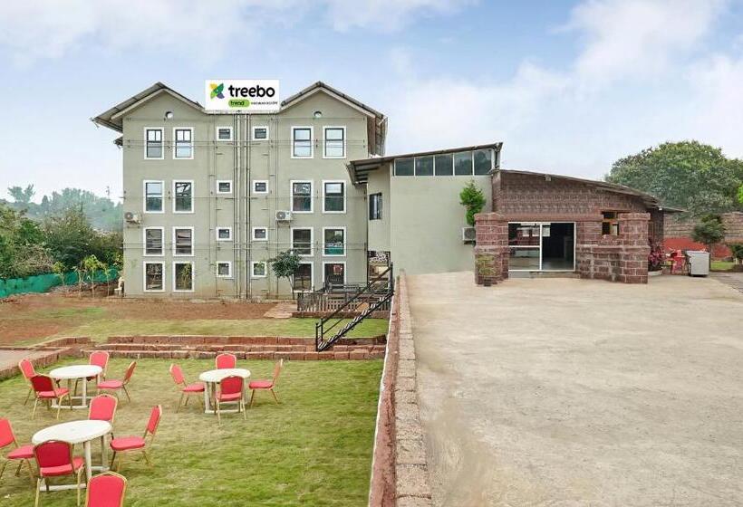 Treebo Vhyomaan Resort