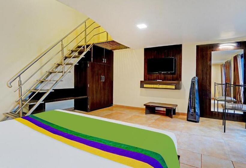 Treebo Vhyomaan Resort