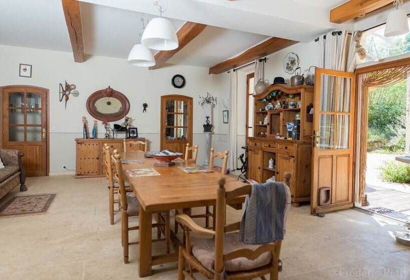 مبيت وإفطار Le Fer En Cèze