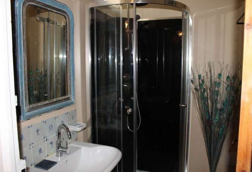 مبيت وإفطار Le Fer En Cèze