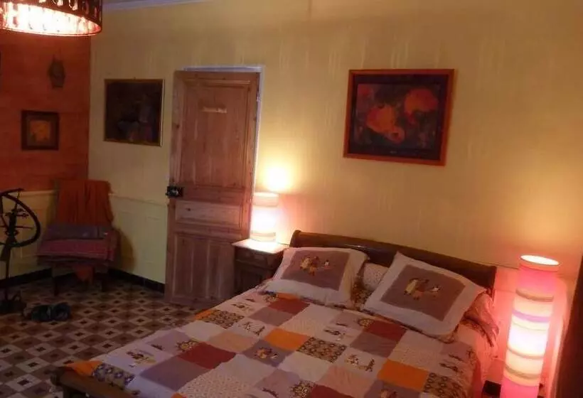 Bed and Breakfast Le Fer En Cèze